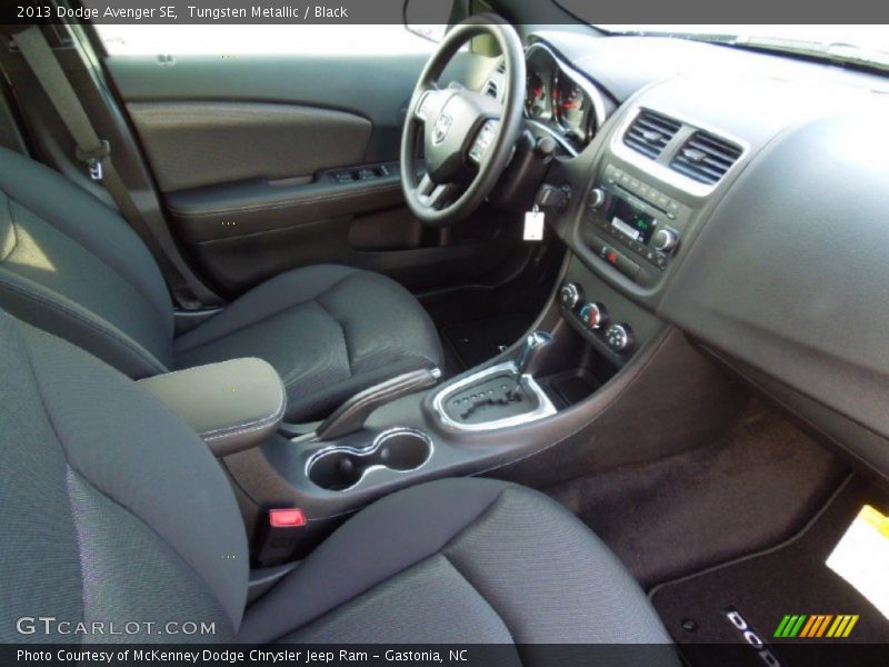 Tungsten Metallic / Black 2013 Dodge Avenger SE