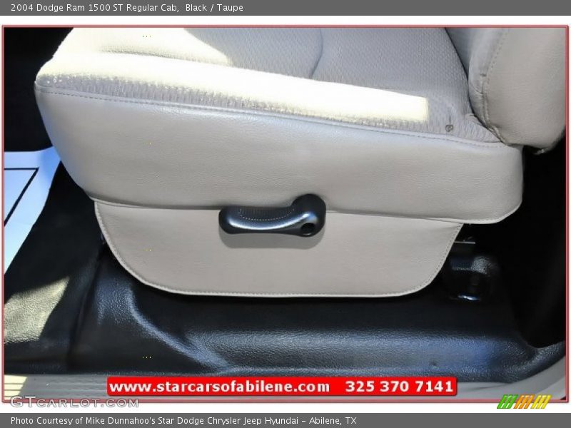 Black / Taupe 2004 Dodge Ram 1500 ST Regular Cab
