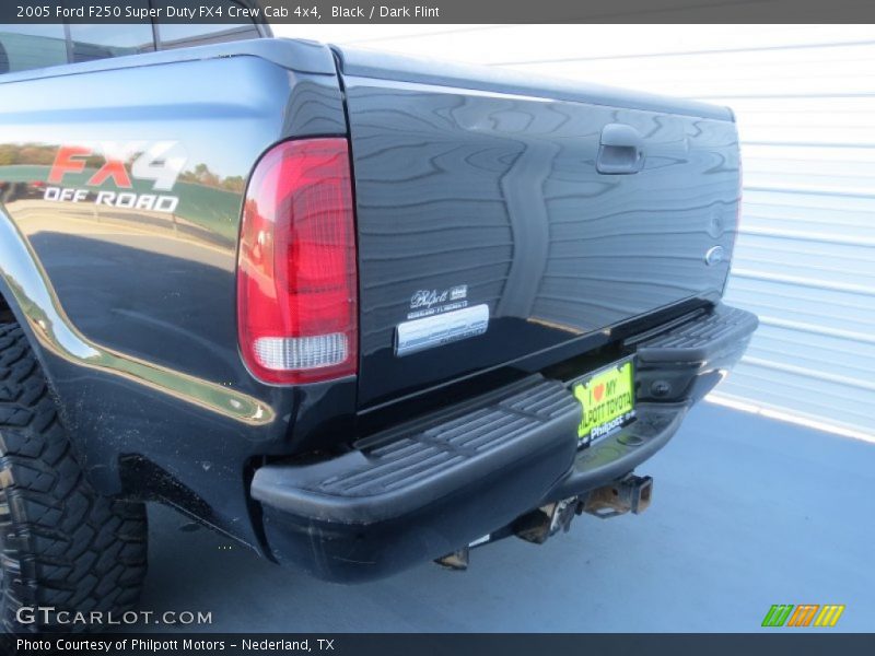 Black / Dark Flint 2005 Ford F250 Super Duty FX4 Crew Cab 4x4