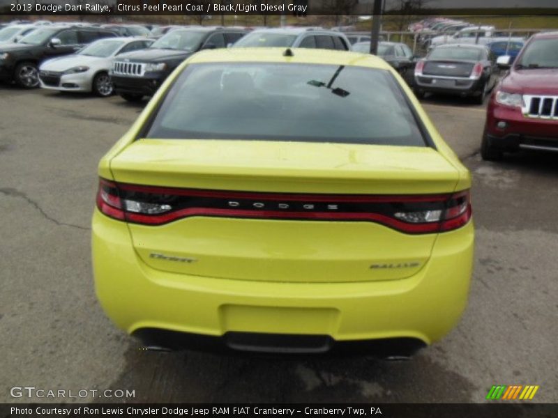 Citrus Peel Pearl Coat / Black/Light Diesel Gray 2013 Dodge Dart Rallye
