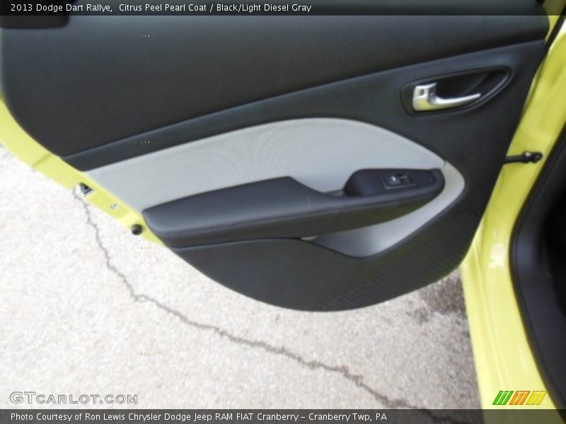 Citrus Peel Pearl Coat / Black/Light Diesel Gray 2013 Dodge Dart Rallye
