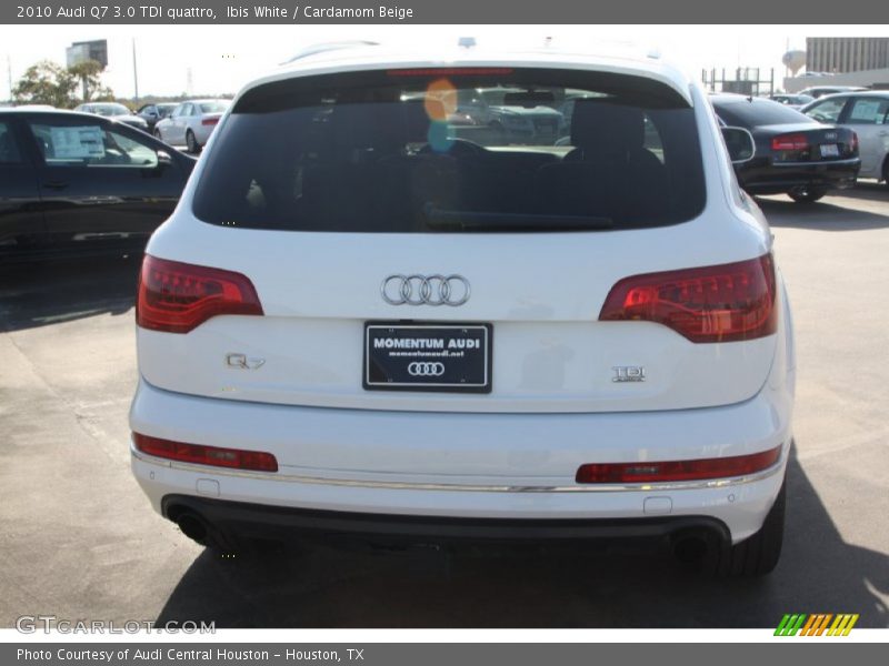 Ibis White / Cardamom Beige 2010 Audi Q7 3.0 TDI quattro