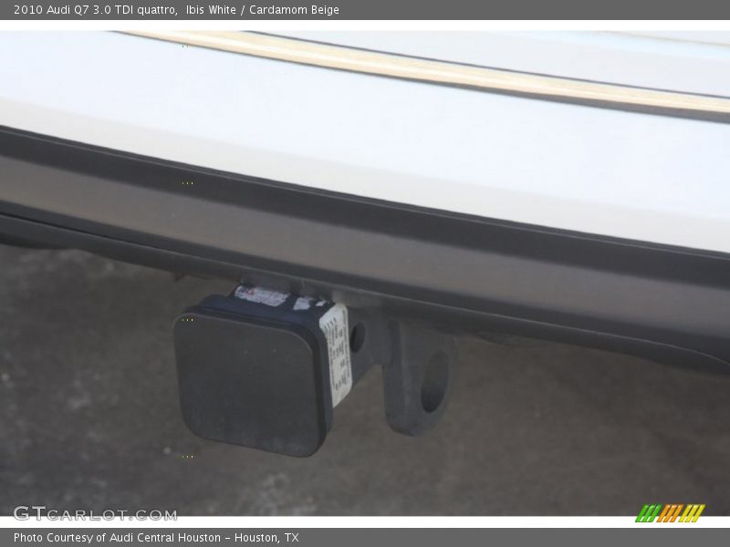 Ibis White / Cardamom Beige 2010 Audi Q7 3.0 TDI quattro