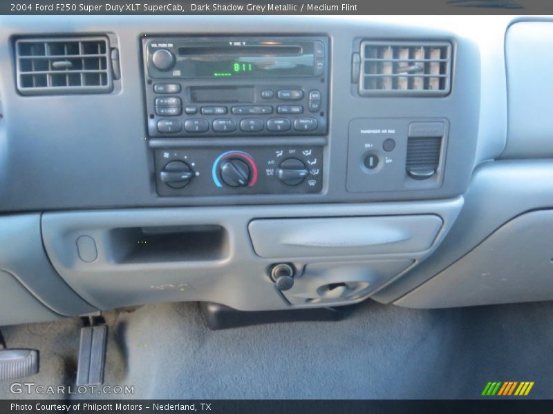 Dark Shadow Grey Metallic / Medium Flint 2004 Ford F250 Super Duty XLT SuperCab