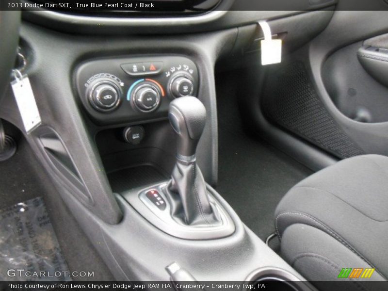 True Blue Pearl Coat / Black 2013 Dodge Dart SXT