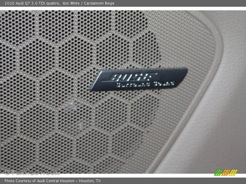 Ibis White / Cardamom Beige 2010 Audi Q7 3.0 TDI quattro