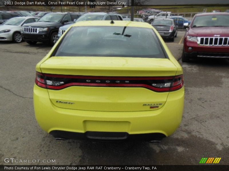 Citrus Peel Pearl Coat / Black/Light Diesel Gray 2013 Dodge Dart Rallye
