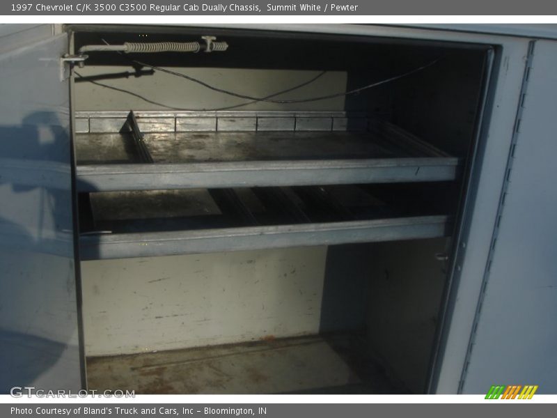 Summit White / Pewter 1997 Chevrolet C/K 3500 C3500 Regular Cab Dually Chassis