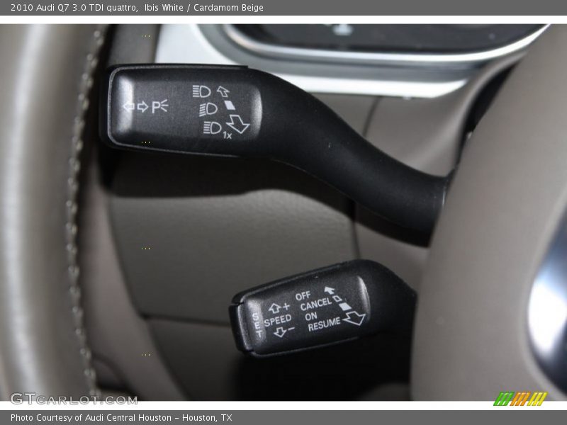 Ibis White / Cardamom Beige 2010 Audi Q7 3.0 TDI quattro