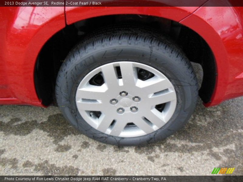 Redline 2-Coat Pearl / Black 2013 Dodge Avenger SE