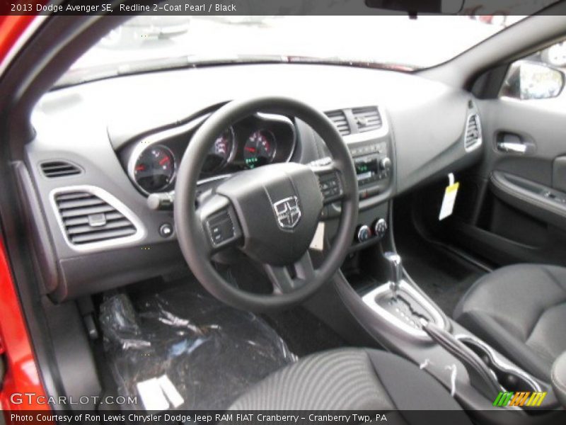 Redline 2-Coat Pearl / Black 2013 Dodge Avenger SE