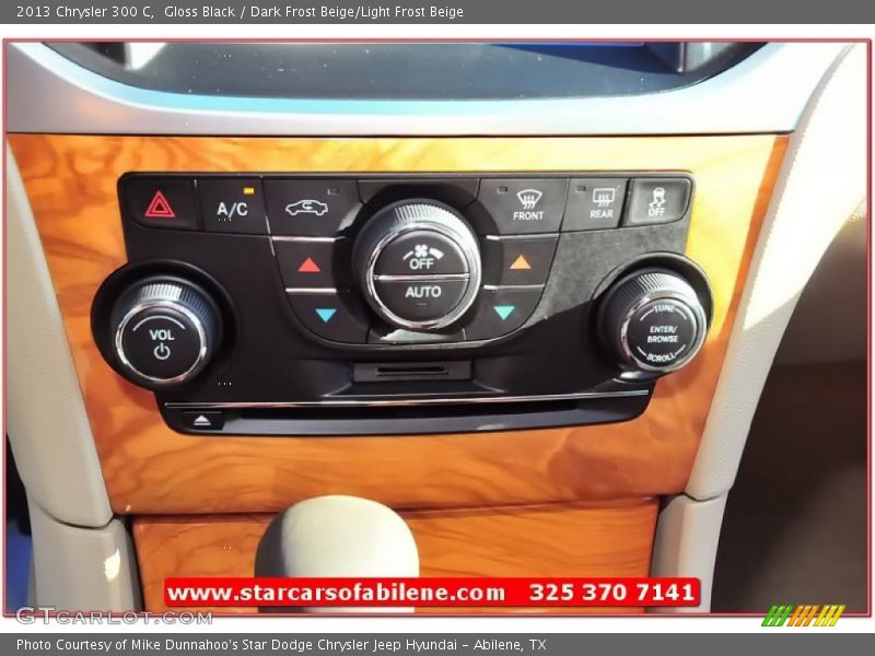 Gloss Black / Dark Frost Beige/Light Frost Beige 2013 Chrysler 300 C
