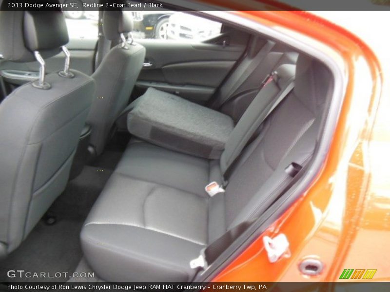 Redline 2-Coat Pearl / Black 2013 Dodge Avenger SE