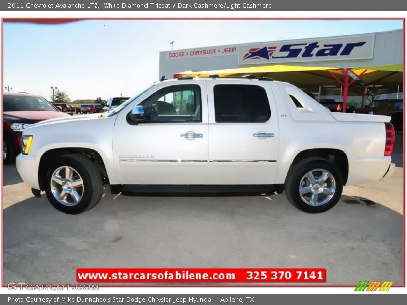 White Diamond Tricoat / Dark Cashmere/Light Cashmere 2011 Chevrolet Avalanche LTZ