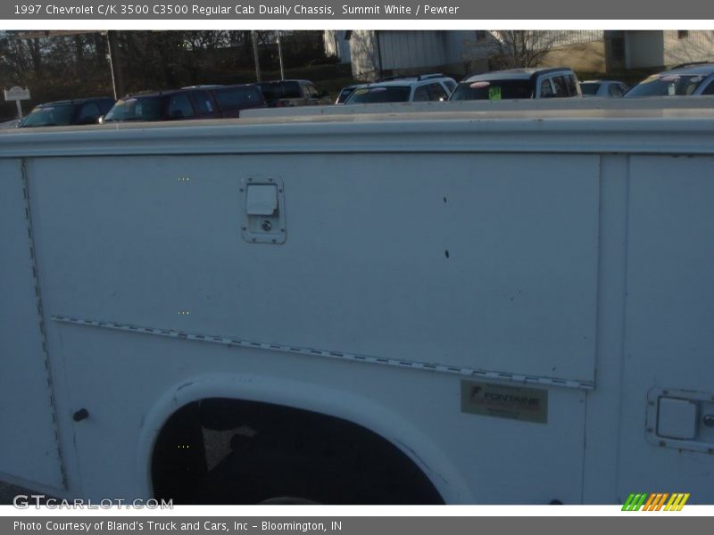 Summit White / Pewter 1997 Chevrolet C/K 3500 C3500 Regular Cab Dually Chassis
