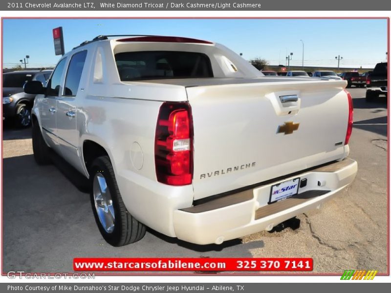 White Diamond Tricoat / Dark Cashmere/Light Cashmere 2011 Chevrolet Avalanche LTZ