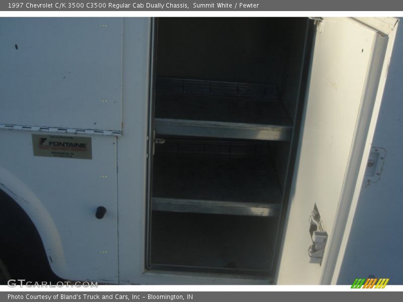 Summit White / Pewter 1997 Chevrolet C/K 3500 C3500 Regular Cab Dually Chassis