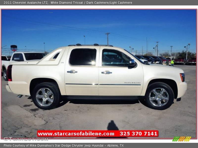 White Diamond Tricoat / Dark Cashmere/Light Cashmere 2011 Chevrolet Avalanche LTZ