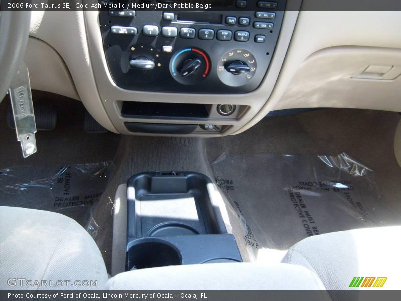 Gold Ash Metallic / Medium/Dark Pebble Beige 2006 Ford Taurus SE