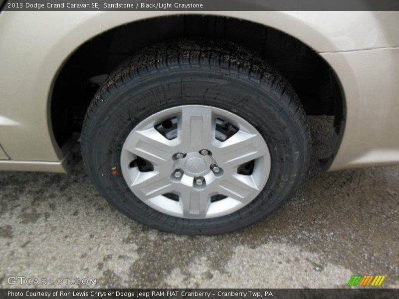 Sandstone / Black/Light Graystone 2013 Dodge Grand Caravan SE