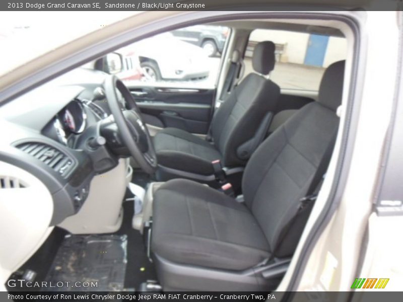 Sandstone / Black/Light Graystone 2013 Dodge Grand Caravan SE