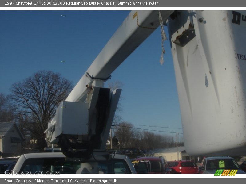 Summit White / Pewter 1997 Chevrolet C/K 3500 C3500 Regular Cab Dually Chassis