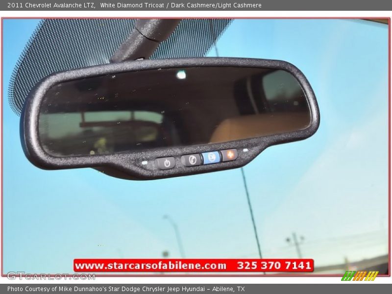 White Diamond Tricoat / Dark Cashmere/Light Cashmere 2011 Chevrolet Avalanche LTZ