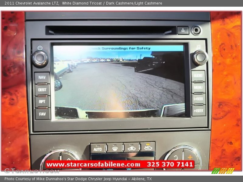 White Diamond Tricoat / Dark Cashmere/Light Cashmere 2011 Chevrolet Avalanche LTZ