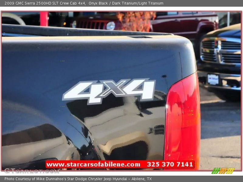 Onyx Black / Dark Titanium/Light Titanium 2009 GMC Sierra 2500HD SLT Crew Cab 4x4