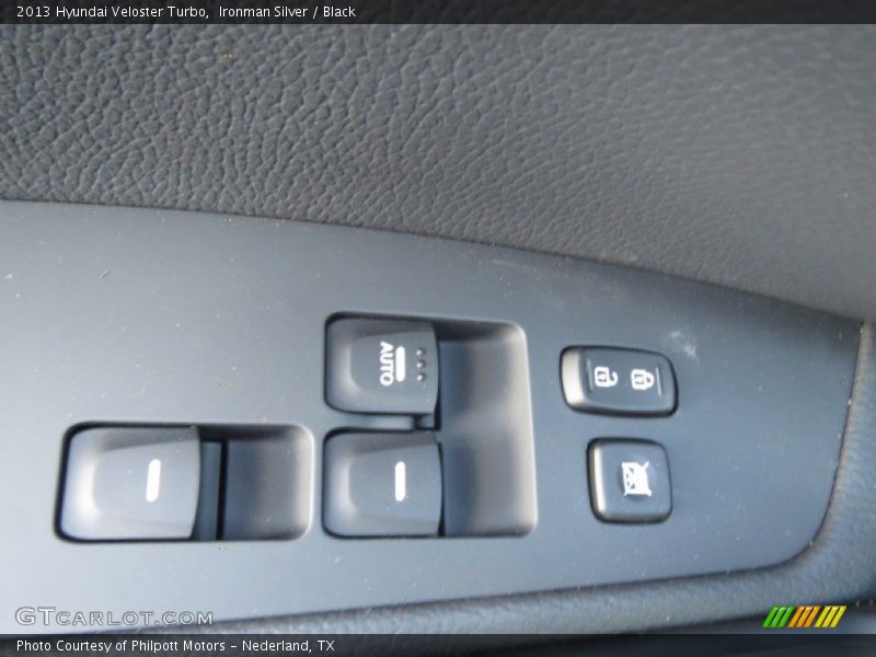 Ironman Silver / Black 2013 Hyundai Veloster Turbo