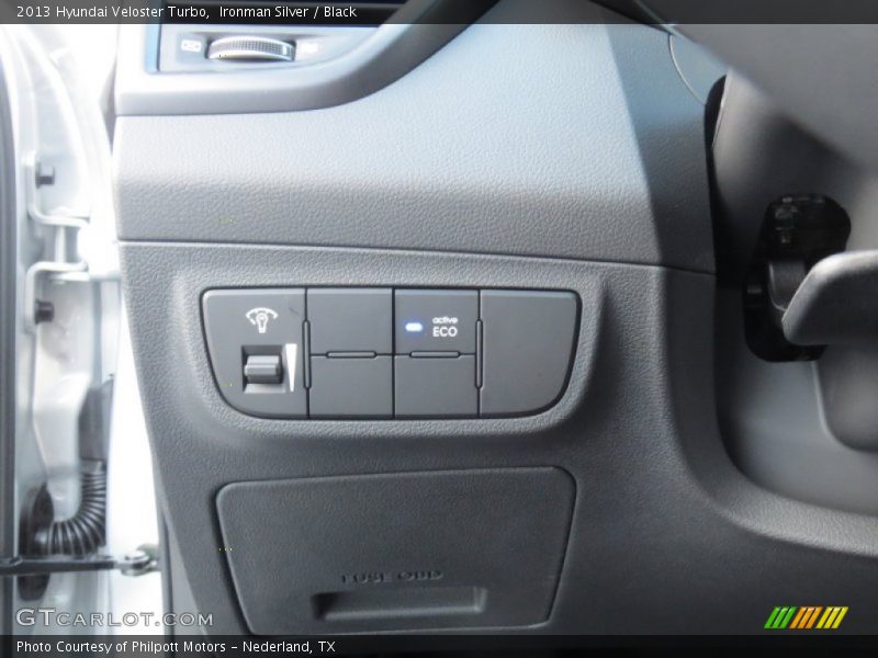 Ironman Silver / Black 2013 Hyundai Veloster Turbo