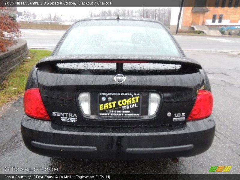 Blackout / Charcoal 2006 Nissan Sentra 1.8 S Special Edition