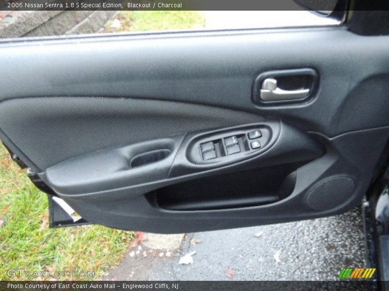 Blackout / Charcoal 2006 Nissan Sentra 1.8 S Special Edition