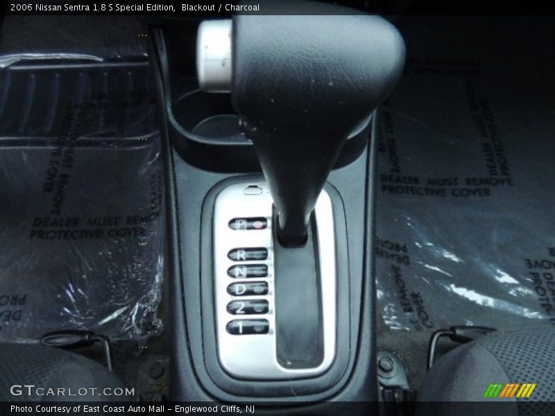 Blackout / Charcoal 2006 Nissan Sentra 1.8 S Special Edition