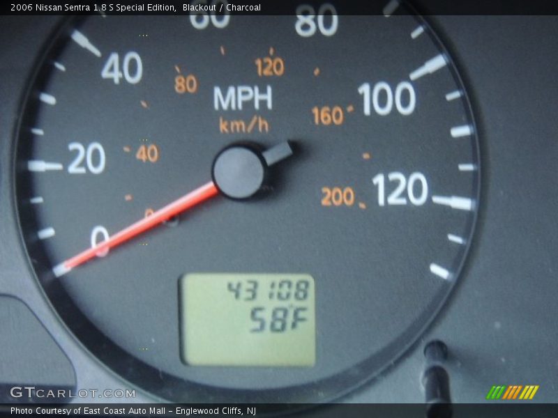 Blackout / Charcoal 2006 Nissan Sentra 1.8 S Special Edition