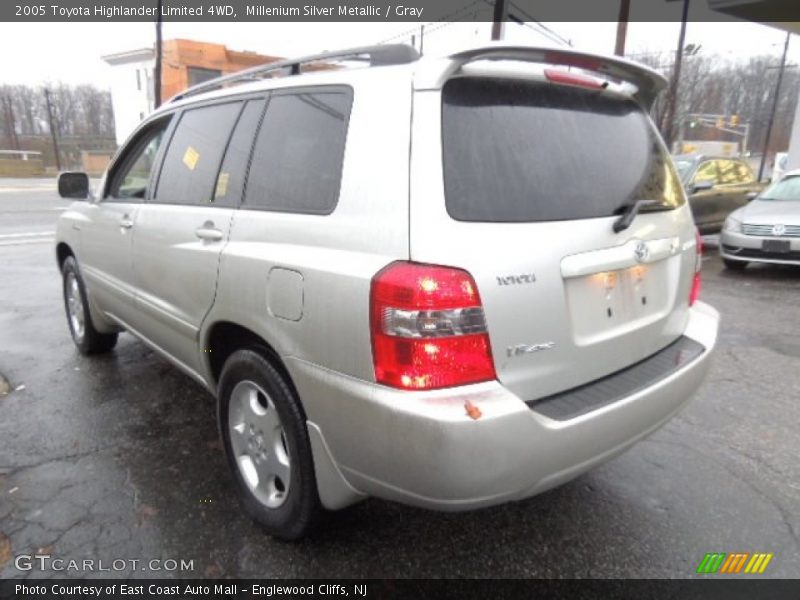 Millenium Silver Metallic / Gray 2005 Toyota Highlander Limited 4WD