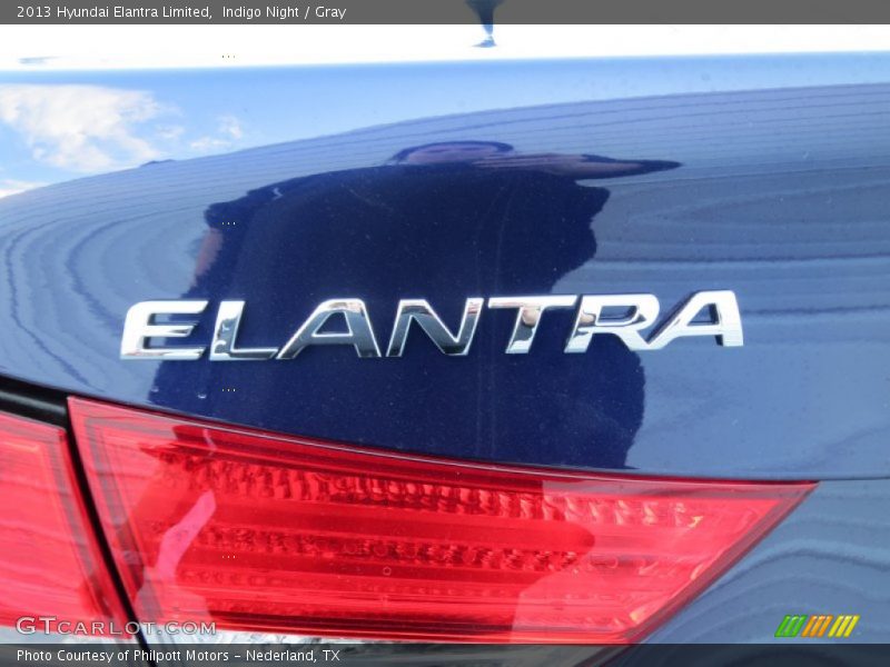 Indigo Night / Gray 2013 Hyundai Elantra Limited