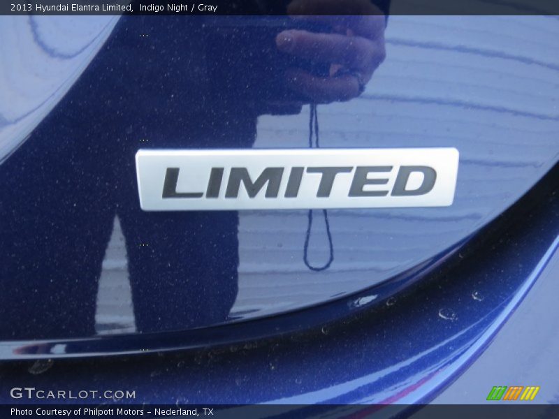Indigo Night / Gray 2013 Hyundai Elantra Limited