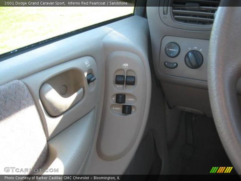 Inferno Red Pearlcoat / Sandstone 2001 Dodge Grand Caravan Sport