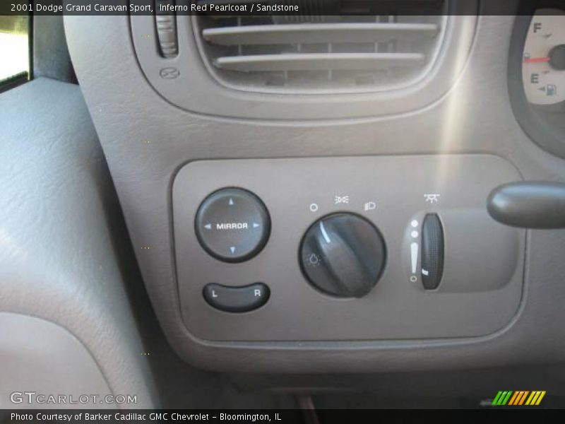 Inferno Red Pearlcoat / Sandstone 2001 Dodge Grand Caravan Sport