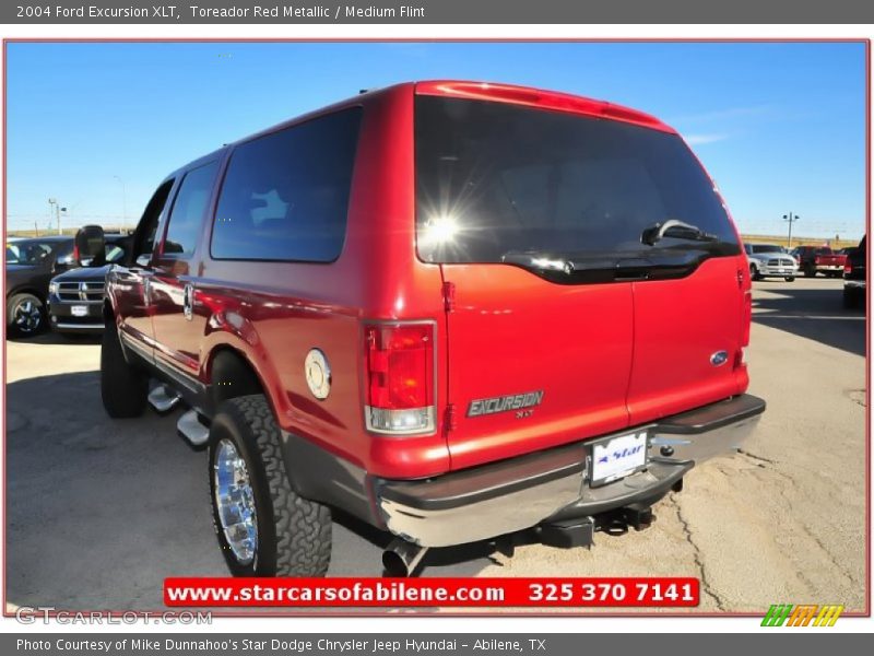 Toreador Red Metallic / Medium Flint 2004 Ford Excursion XLT