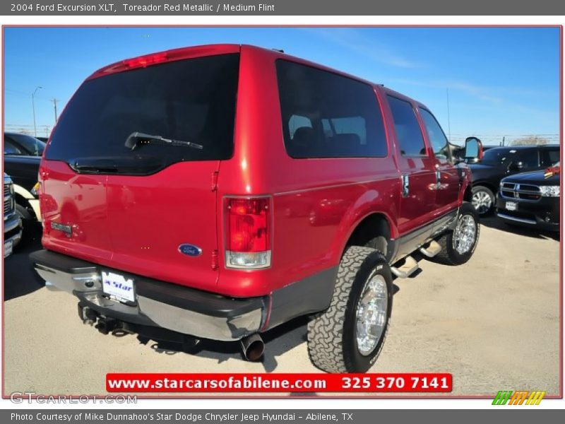Toreador Red Metallic / Medium Flint 2004 Ford Excursion XLT
