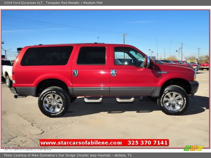 Toreador Red Metallic / Medium Flint 2004 Ford Excursion XLT