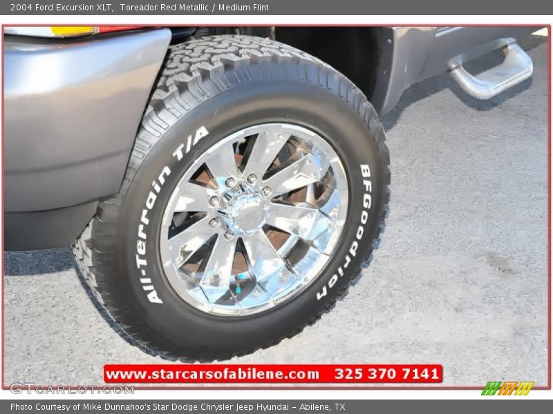 Toreador Red Metallic / Medium Flint 2004 Ford Excursion XLT