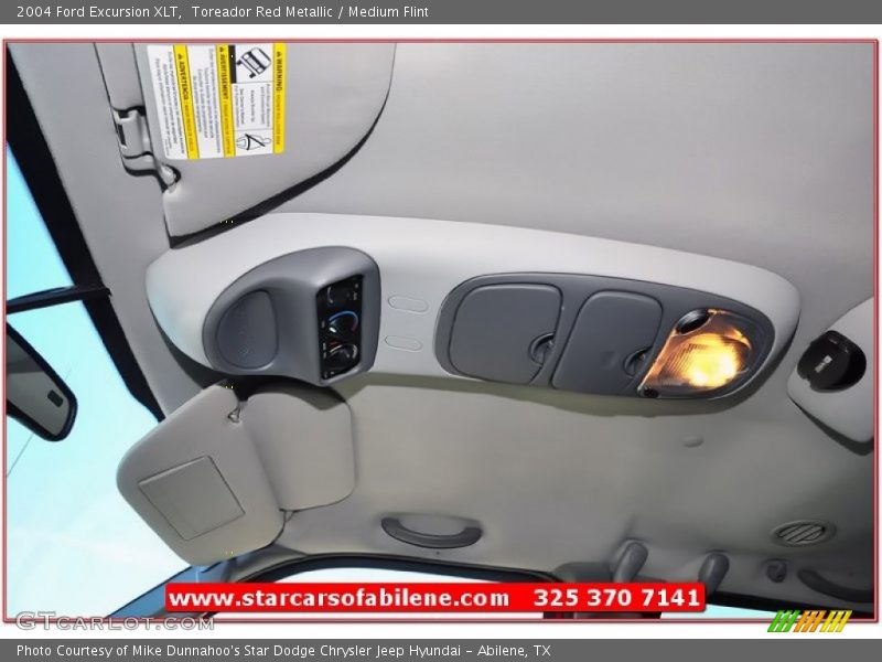 Toreador Red Metallic / Medium Flint 2004 Ford Excursion XLT