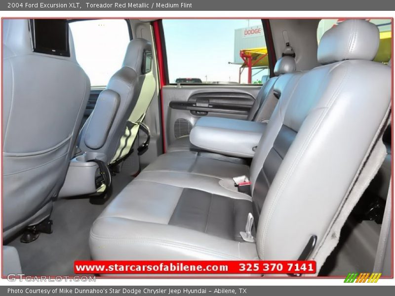 Toreador Red Metallic / Medium Flint 2004 Ford Excursion XLT