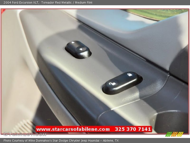 Toreador Red Metallic / Medium Flint 2004 Ford Excursion XLT