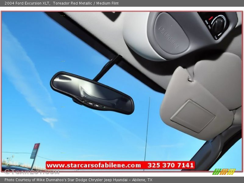 Toreador Red Metallic / Medium Flint 2004 Ford Excursion XLT