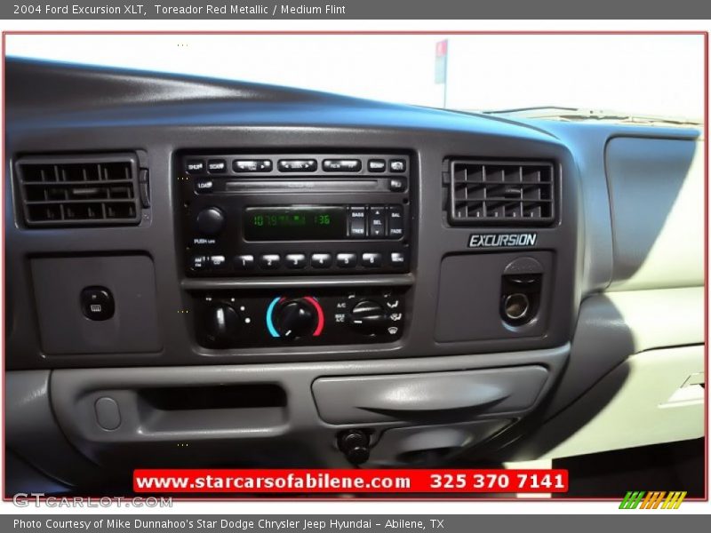 Toreador Red Metallic / Medium Flint 2004 Ford Excursion XLT
