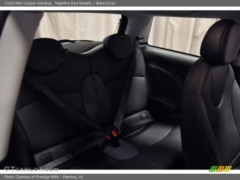 Nightfire Red Metallic / Black/Grey 2009 Mini Cooper Hardtop
